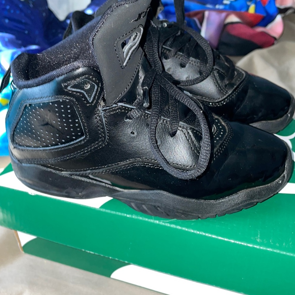 Like new boys Jordan sneakers size 13